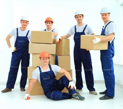 Preparation checklist for a flat move in West Kensington